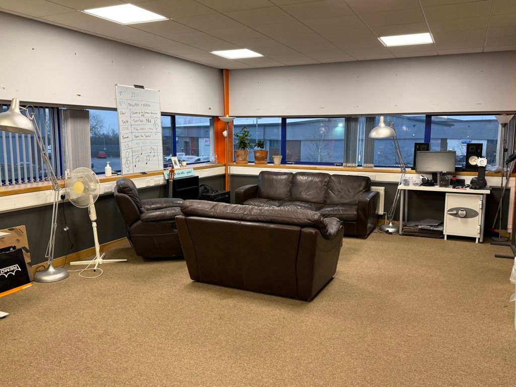 Property photo 2 of 13 Photo 15