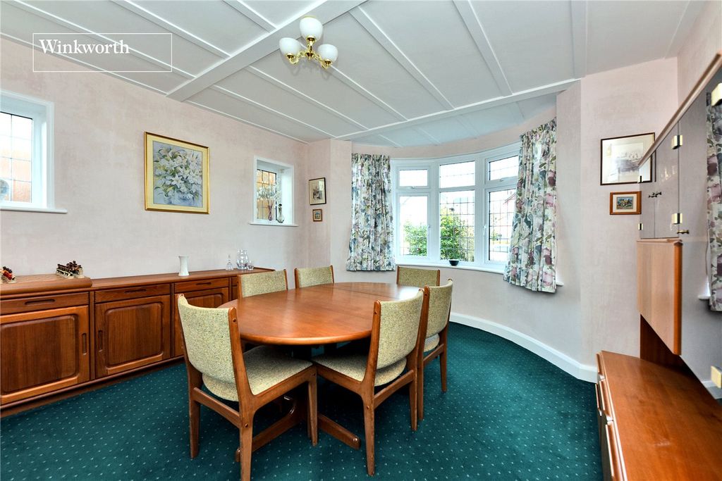 Property photo 3 of 18 Picture No. 03