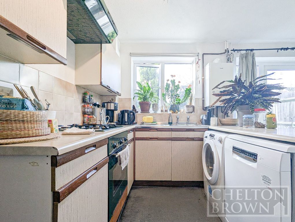 Property photo 2 of 20 Kitchen