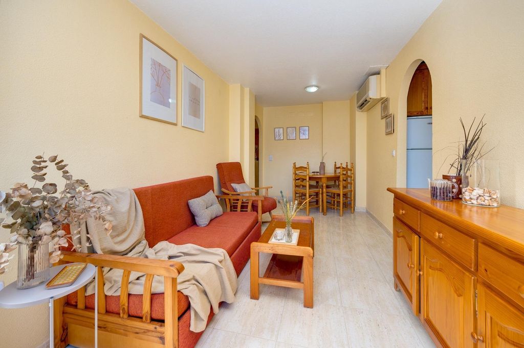 Property photo 1 of 45