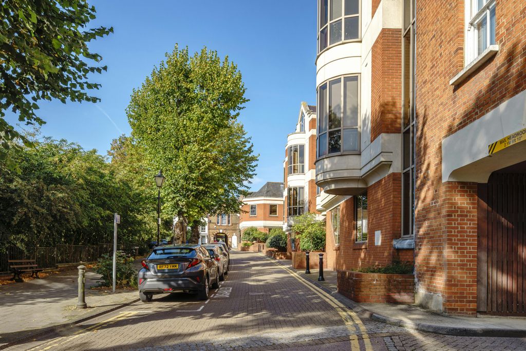 Property photo 3 of 12 _Jsp7966Morganhousejsp.Jpg