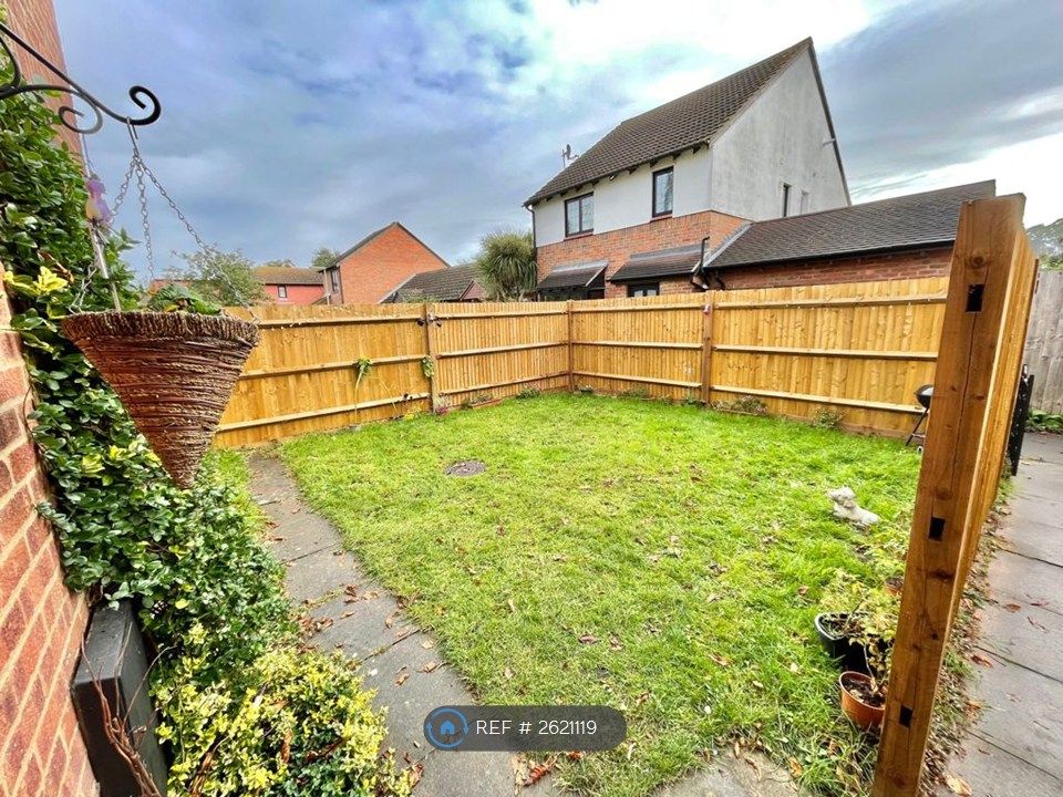 Property photo 3 of 12 Private Garden
