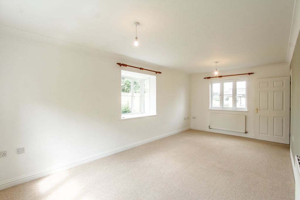 Property photo 3 of 20 Living Room A