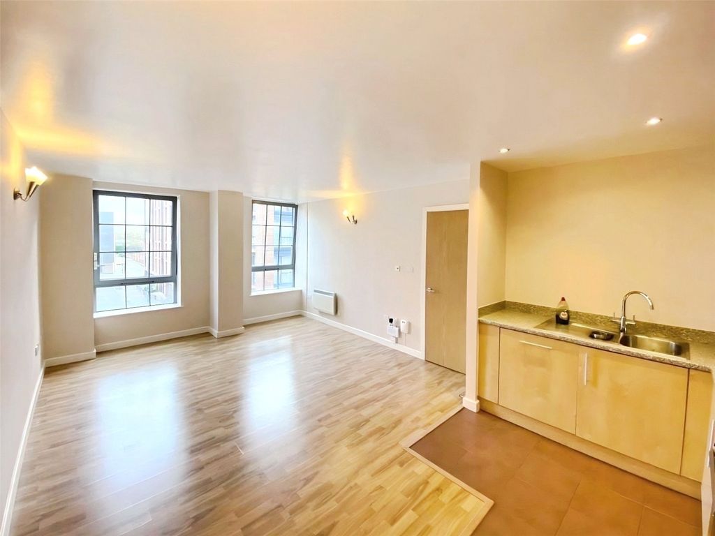 Property photo 3 of 11 Picture No. 07