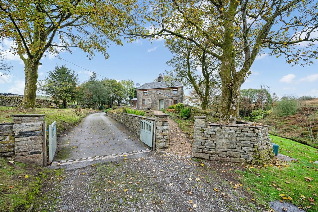 Additional image 41 of 4 bed detached house for saleJacketmans Cottage, Whittlestone Head, Darwen BB3