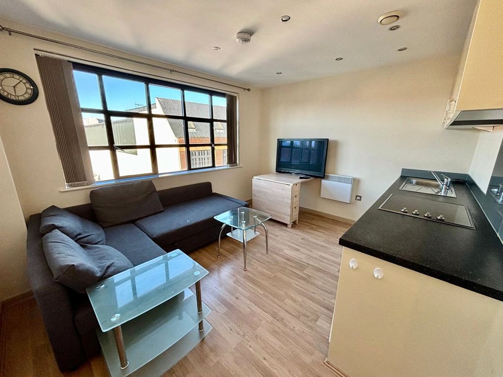 Property photo 1 of 8 Picture No. 06