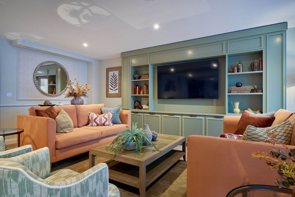 Property photo 3 of 16 Show Home Communal Lounge