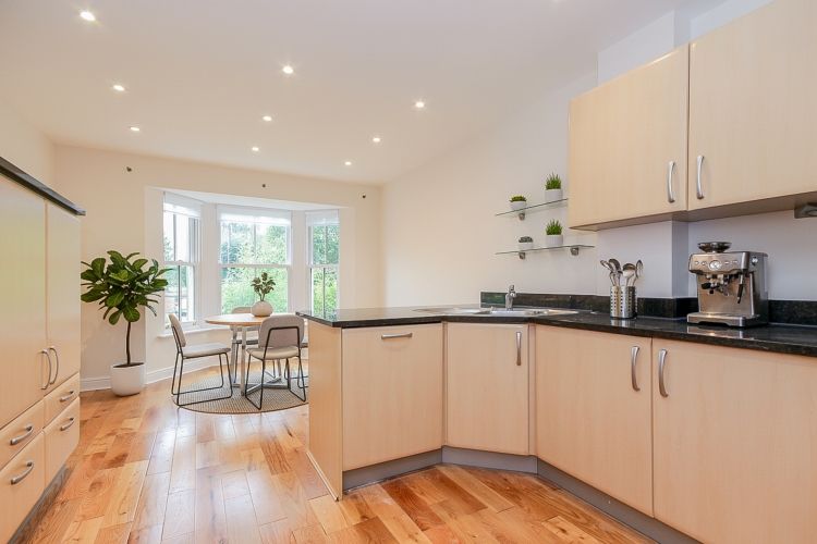 Property photo 3 of 19 307518