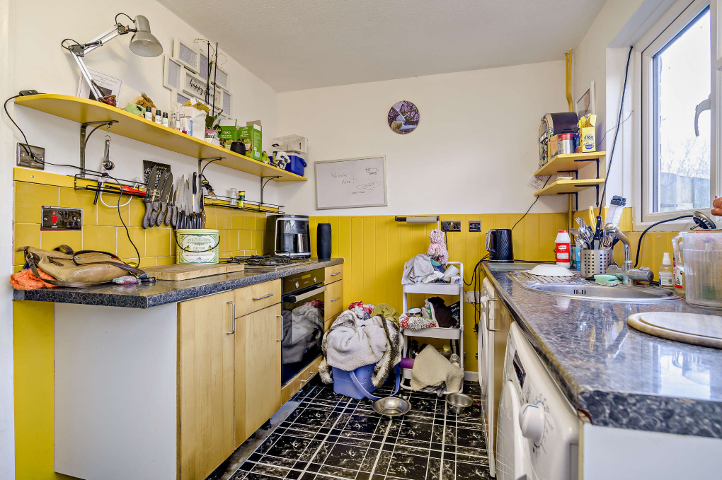 Property photo 3 of 8