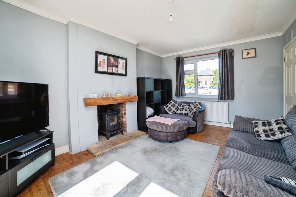 Property photo 3 of 15 Pbox-Img.Jpg