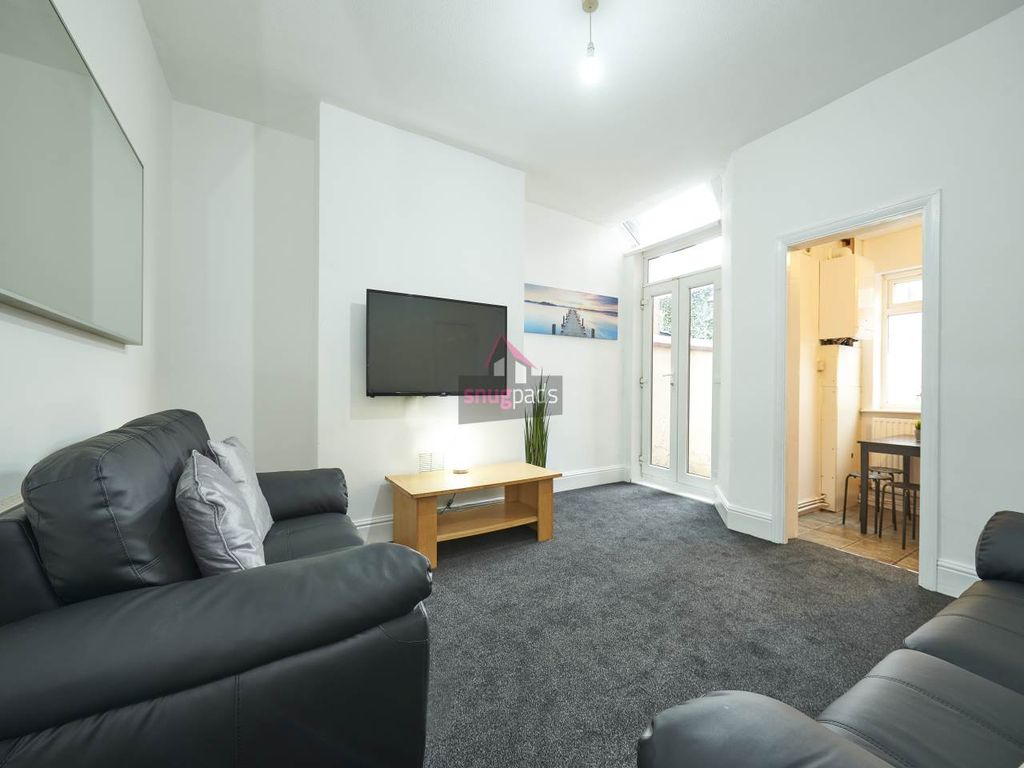 Property photo 1 of 11 1