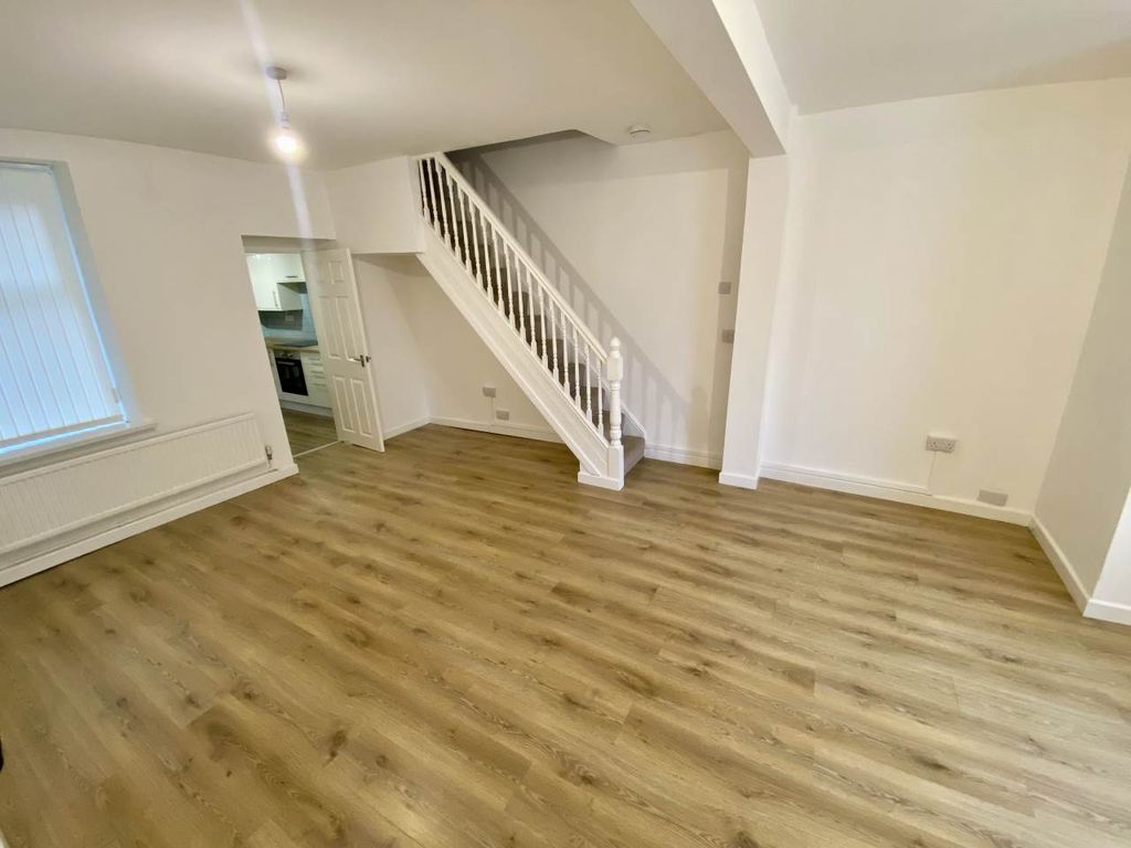 Property photo 2 of 20 Img_8703