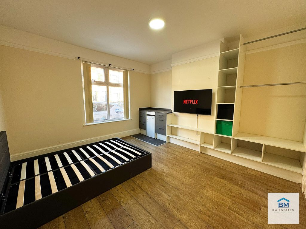 Property photo 1 of 4 Photo 1