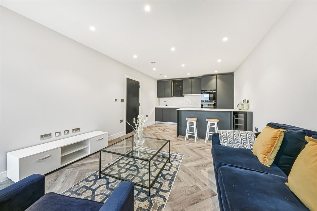 Property photo 2 of 10 Image