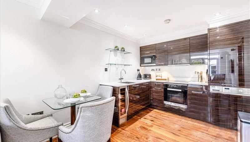 Property photo 3 of 11 Kitchen.Jpg