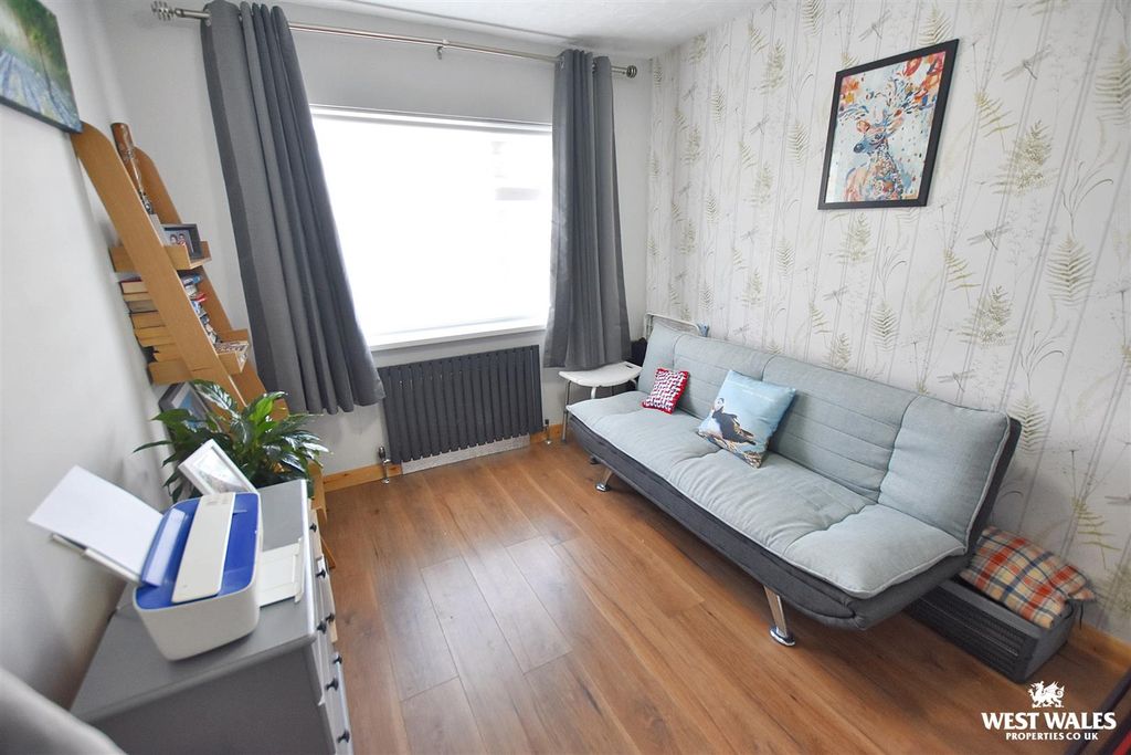 Additional image 14 of 3 bed detached bungalow for saleSilverstream Drive, Hakin, Milford Haven SA73