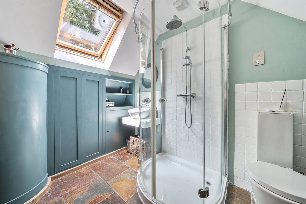 Additional image 16 of 5 bed detached house for saleLiphook, Hampshire GU30