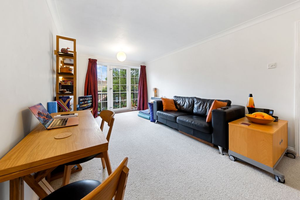 Property photo 1 of 23 Img_4517