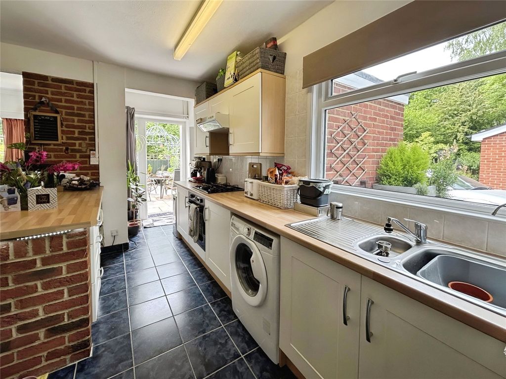 Property photo 2 of 14 Picture No. 07