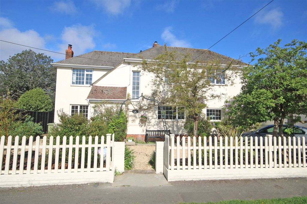 Property photo 1 of 17 Picture No. 18
