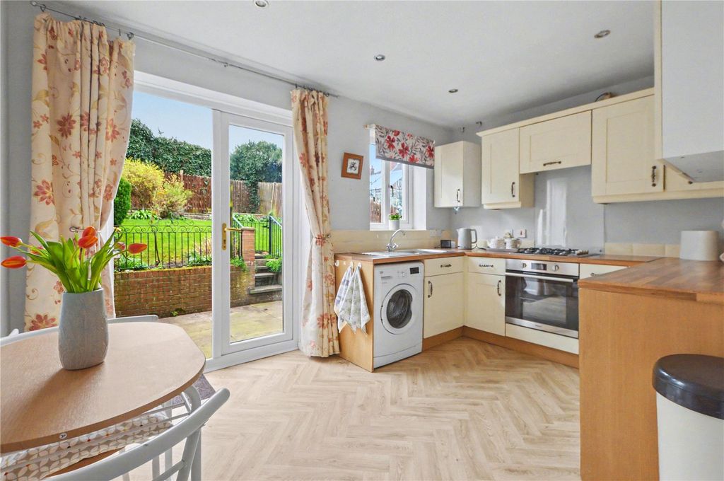 Property photo 3 of 21 Picture No. 09