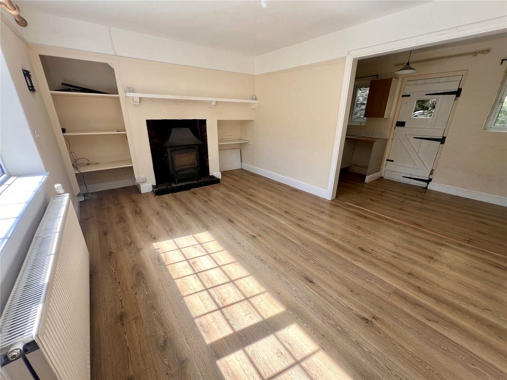 Property photo 3 of 14 Picture No. 08