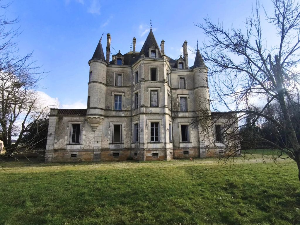 Property photo 2 of 15 348Fdf2c606Dd85Ac5d7d05590E916E4_30Bdc449Cb_3327-Original