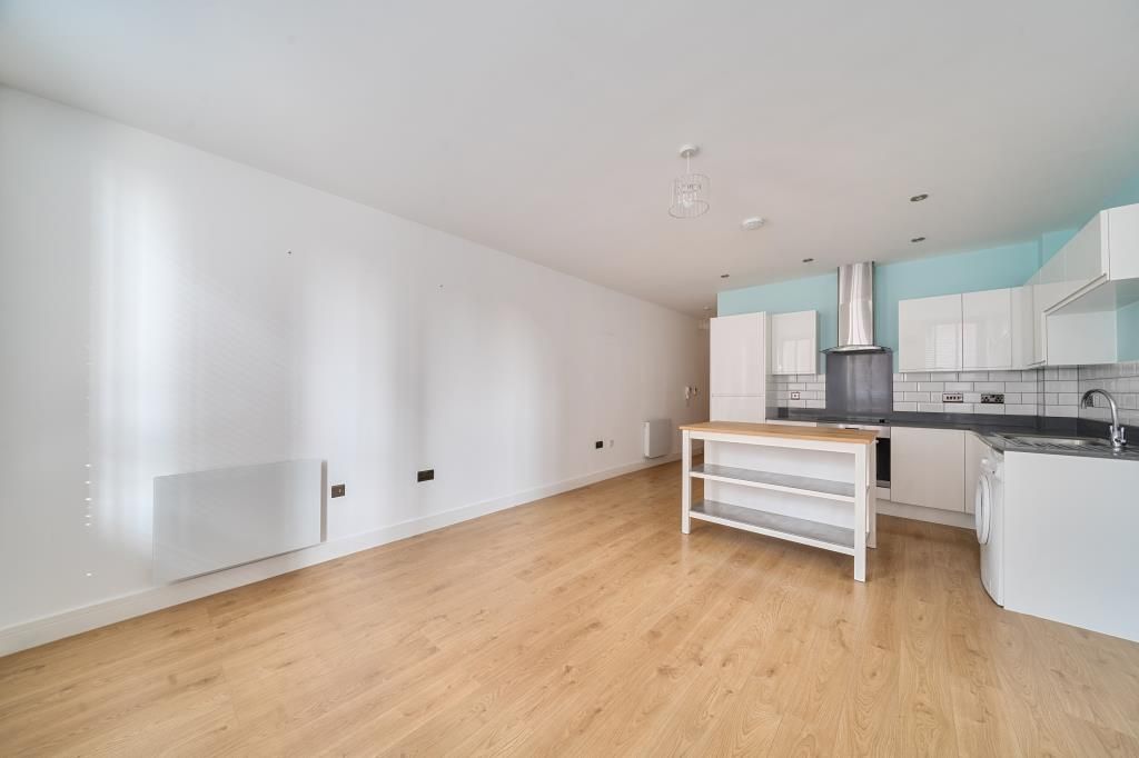 Property photo 3 of 13 Reception/Kitchen