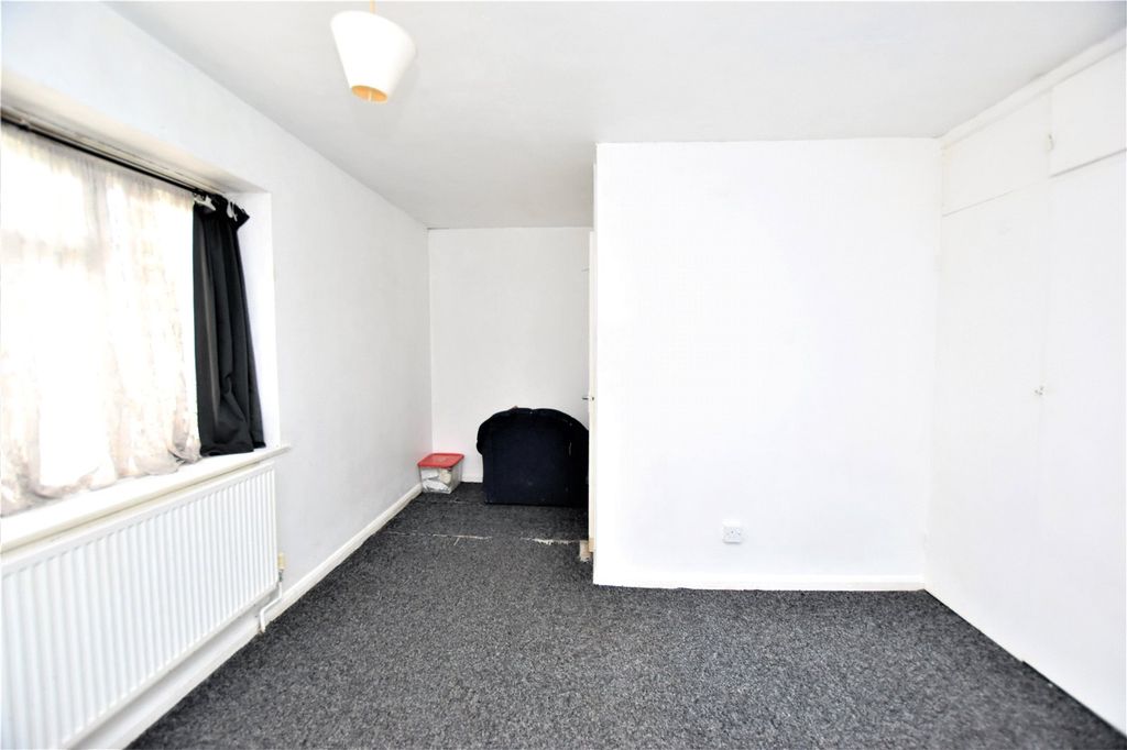 Property photo 2 of 14 Picture No. 09