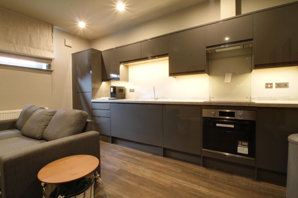 Property photo 1 of 9 Img_5501-Img_5503