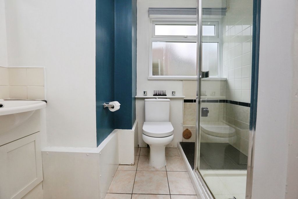 Property photo 3 of 10 Pbox-Img.Jpg