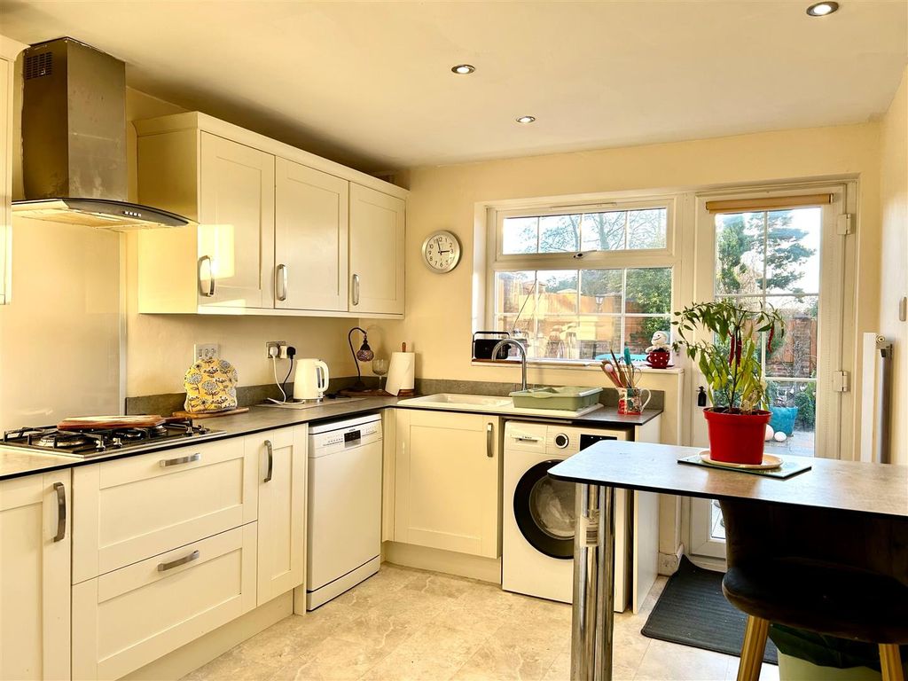 Property photo 2 of 13 Royston Drive Kitchen.Jpg