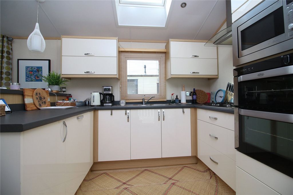 Property photo 3 of 10 Picture No. 03