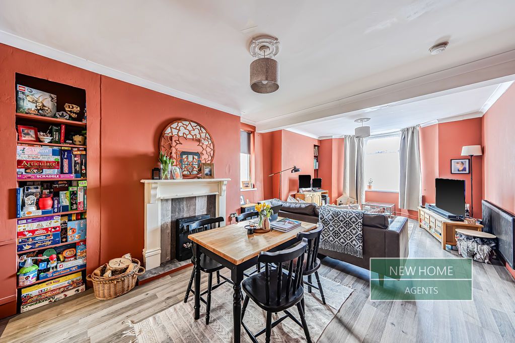 Property photo 3 of 18 Photo 5