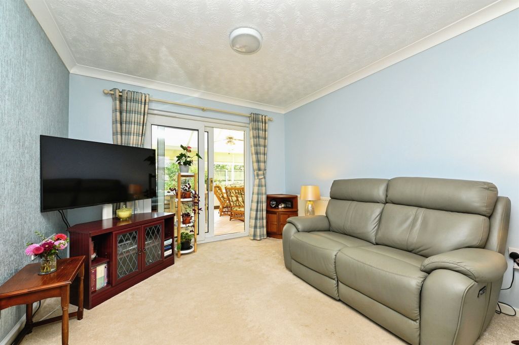 Property photo 3 of 19