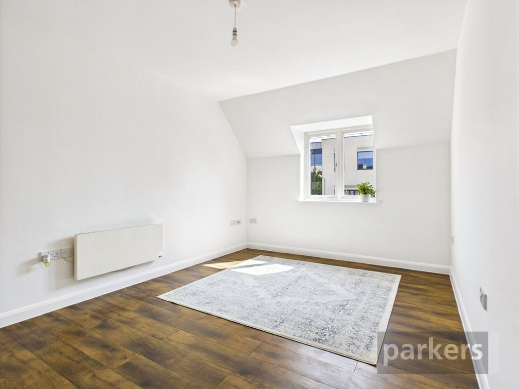 Property photo 3 of 13 Living Area