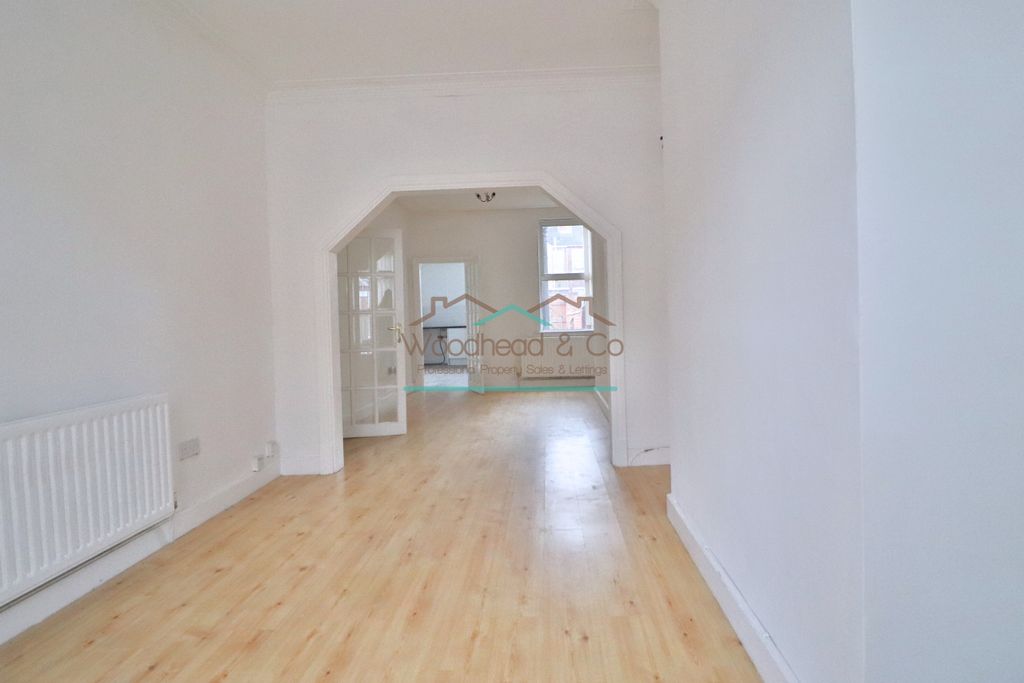 Property photo 2 of 10 Untitled Design(34)