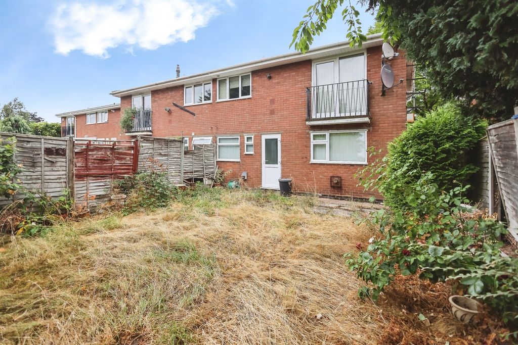 Property photo 2 of 21
