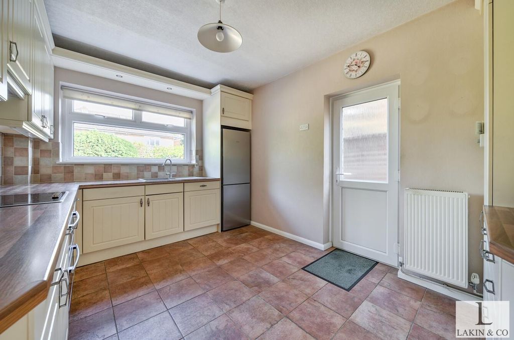 Property photo 3 of 15
