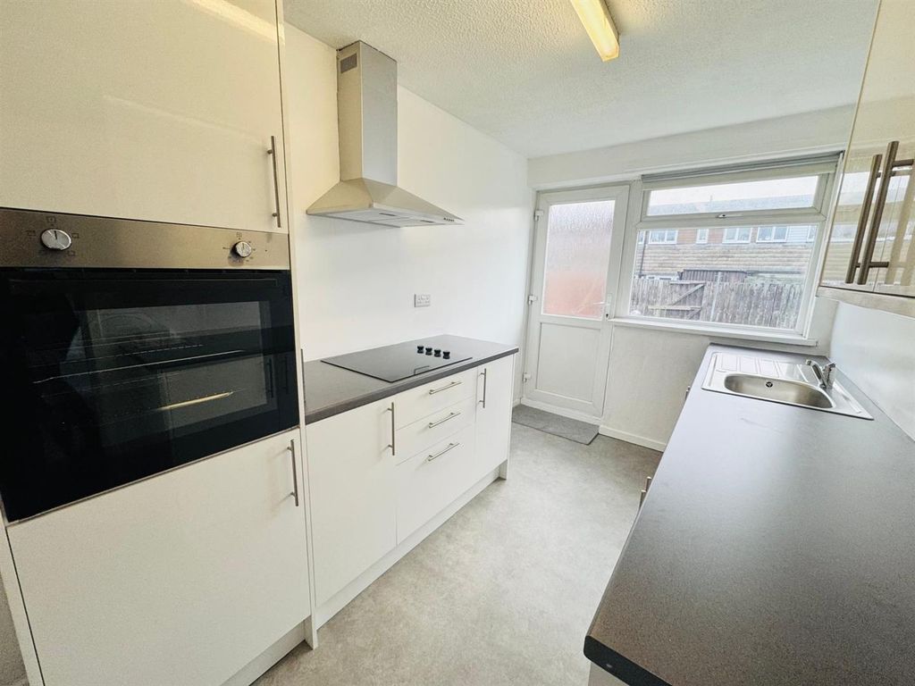 Property photo 2 of 9 Unknown-4.Jpeg