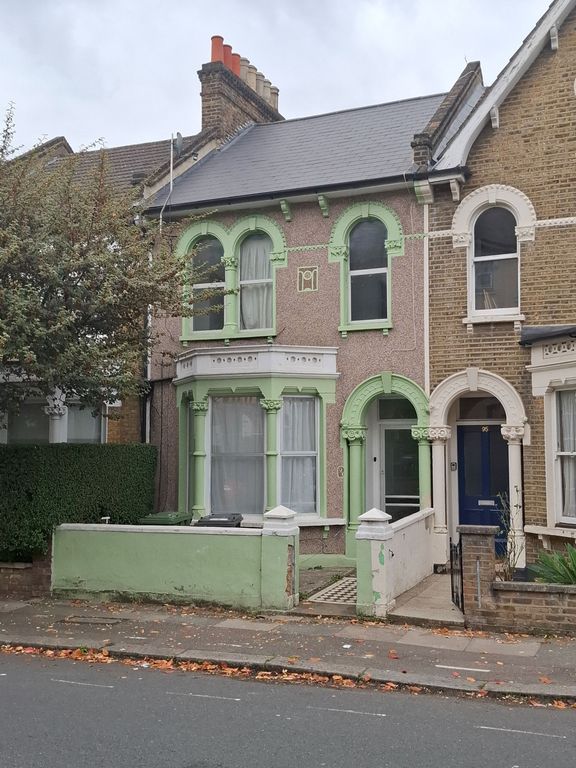 Property photo 1 of 5