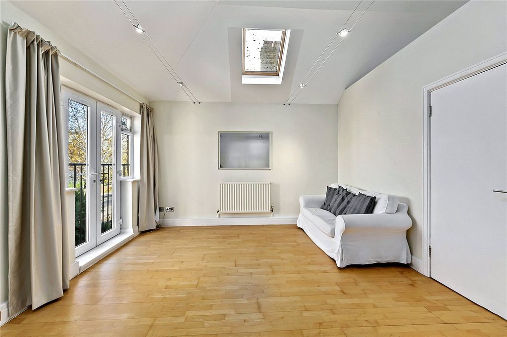 Property photo 3 of 7 Picture No. 03