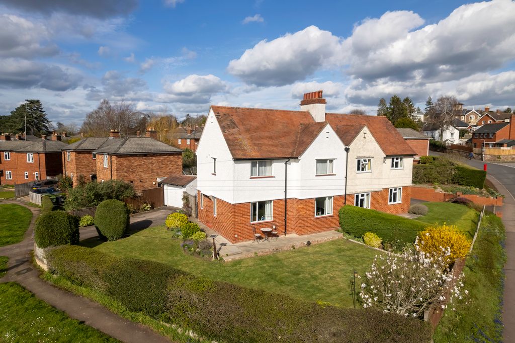 Property photo 1 of 18 Picture No. 14