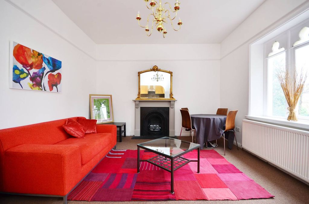Property photo 2 of 9