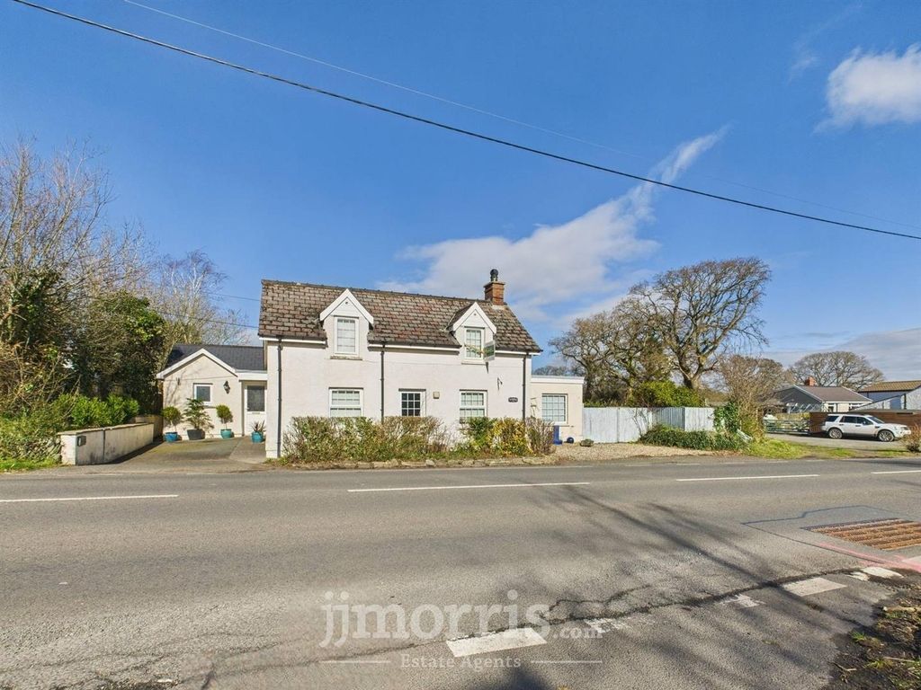 Property photo 1 of 49 Cam03686G0-Pr0273-Still003.Jpg