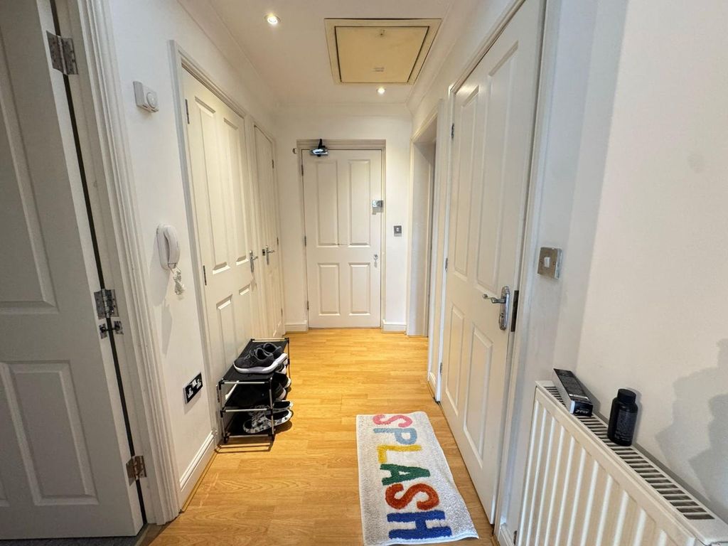 Property photo 1 of 12 Hallway.Jpeg