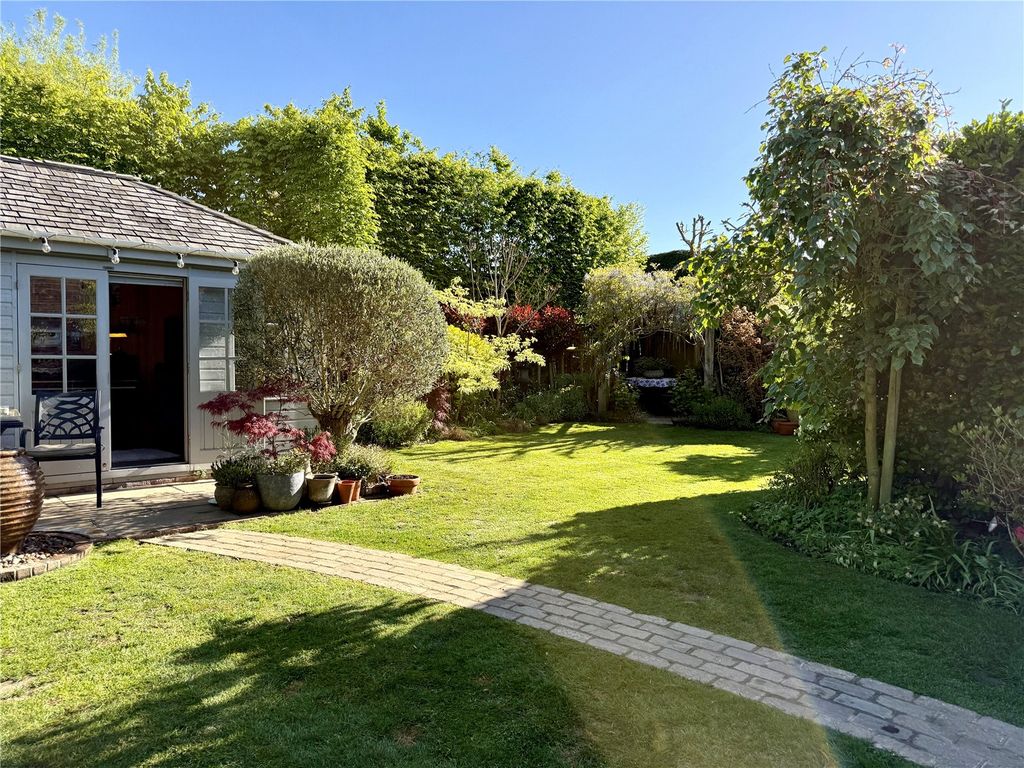 Additional image 18 of 5 bed semi-detached house for saleSpringfield Close, Westham, East Sussex BN24
