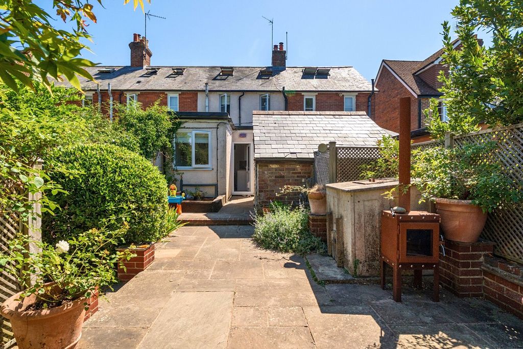 Property photo 2 of 18 Picture No. 25