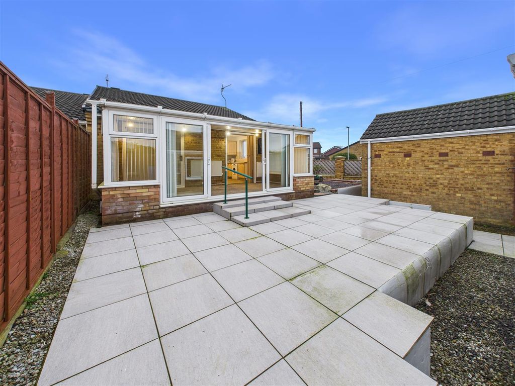 Property photo 1 of 13 Outside