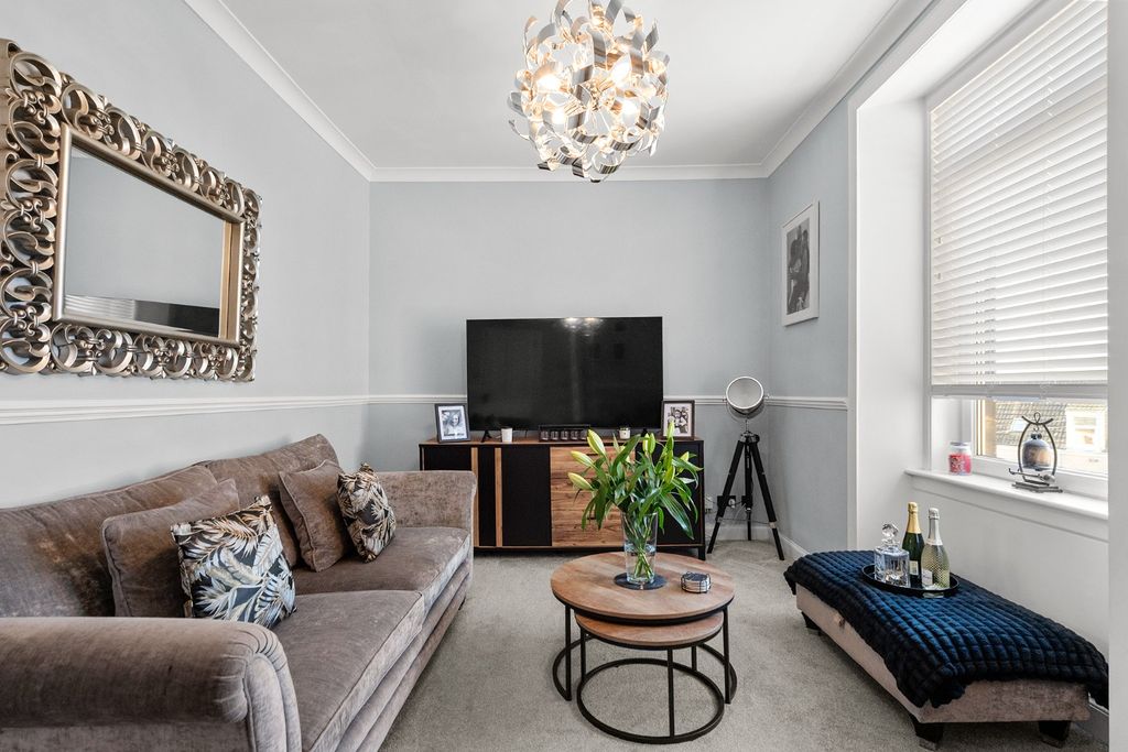 Property photo 3 of 26 5109997